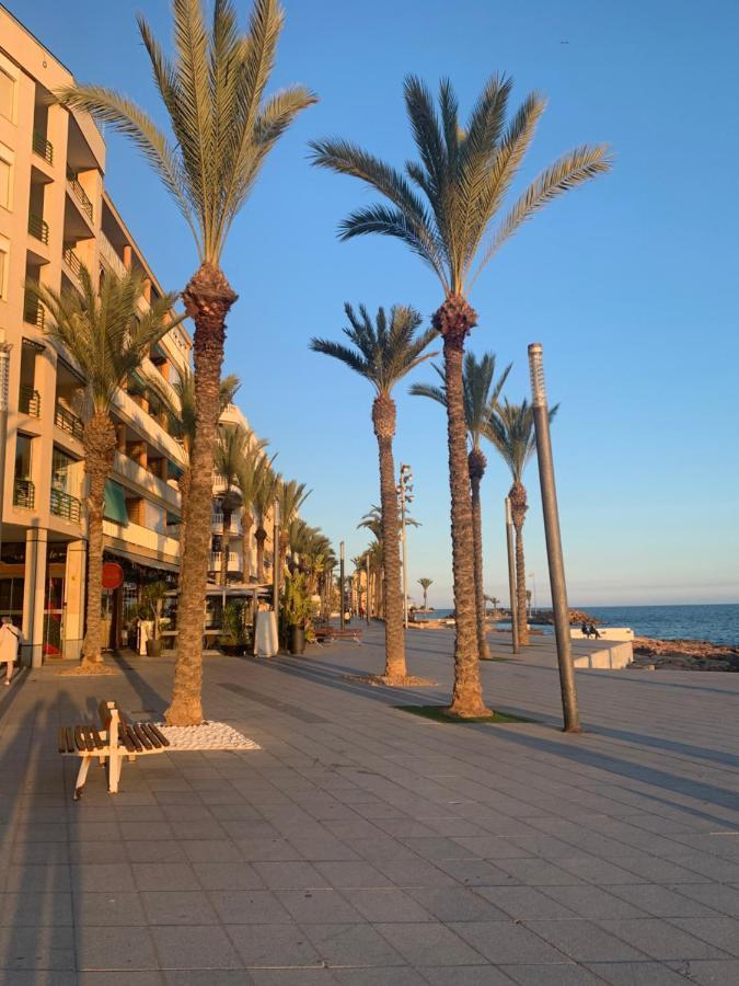 Apartament Montana Torrevieja Buitenkant foto