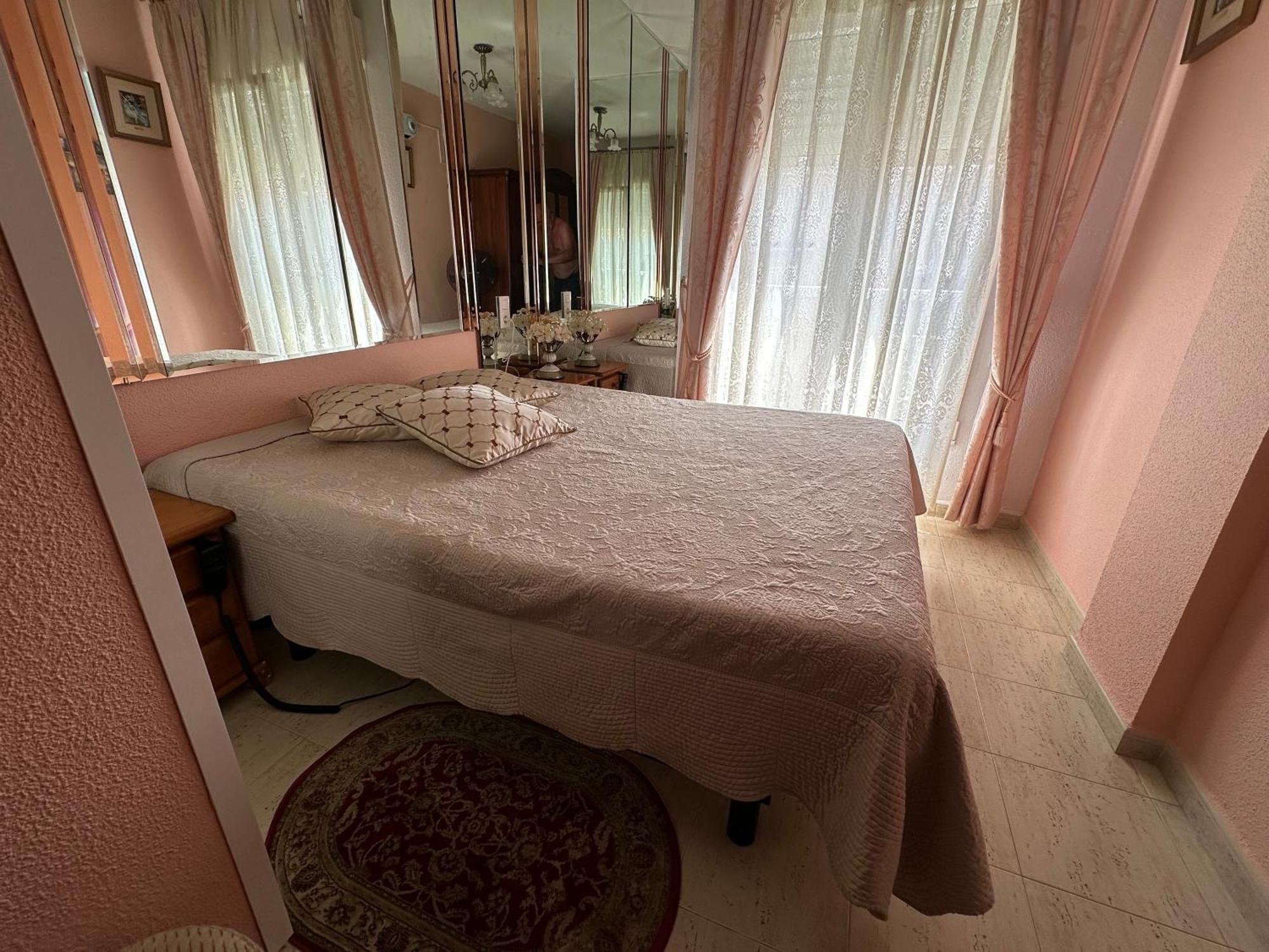 Apartament Montana Torrevieja Buitenkant foto
