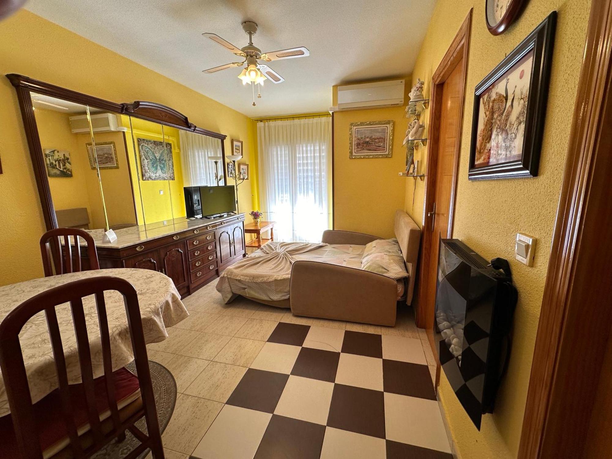 Apartament Montana Torrevieja Buitenkant foto